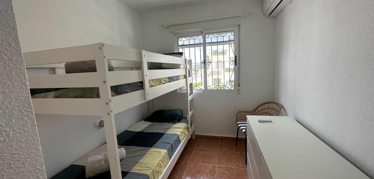 Sale - Townhouse -
Orihuela - Entre Naranjos Vistabella