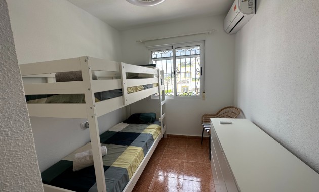 Sale - Townhouse -
Orihuela - Entre Naranjos Vistabella