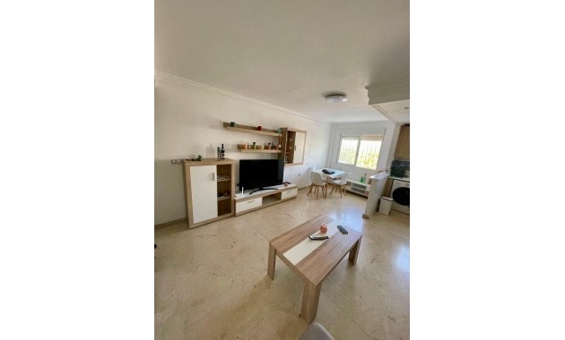 Sale - Apartment / flat -
Benijofar - Pueblo 4