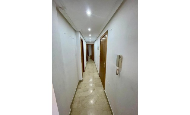 Sale - Apartment / flat -
Benijofar - Pueblo 4