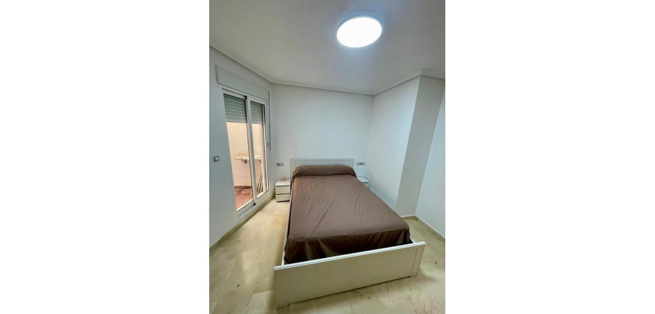 Sale - Apartment / flat -
Benijofar - Pueblo 4