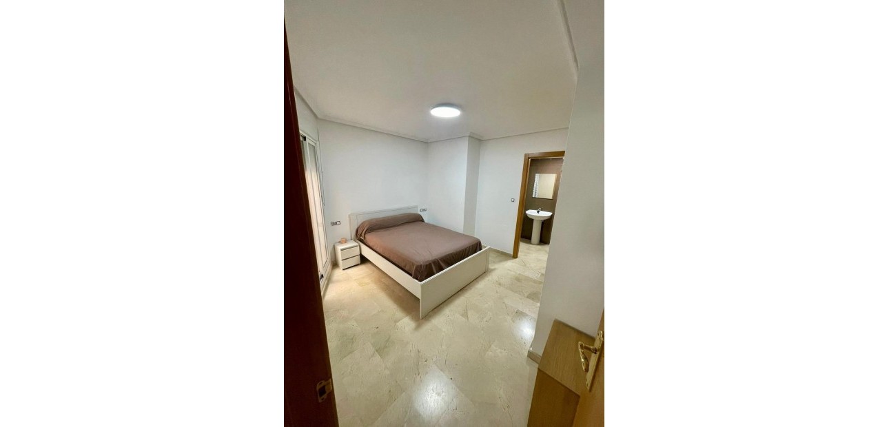 Sale - Apartment / flat -
Benijofar - Pueblo 4