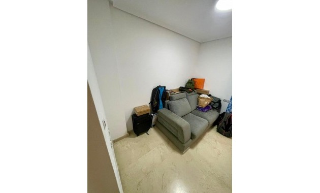 Sale - Apartment / flat -
Benijofar - Pueblo 4