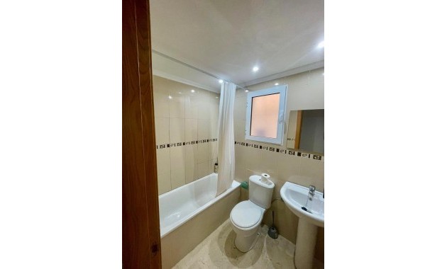 Sale - Apartment / flat -
Benijofar - Pueblo 4