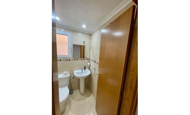 Sale - Apartment / flat -
Benijofar - Pueblo 4