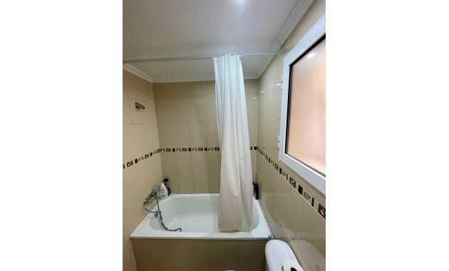 Sale - Apartment / flat -
Benijofar - Pueblo 4