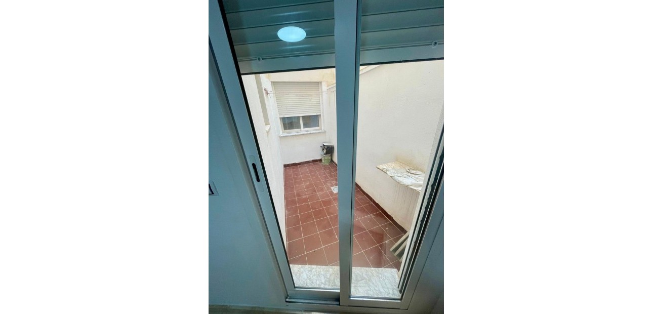 Sale - Apartment / flat -
Benijofar - Pueblo 4