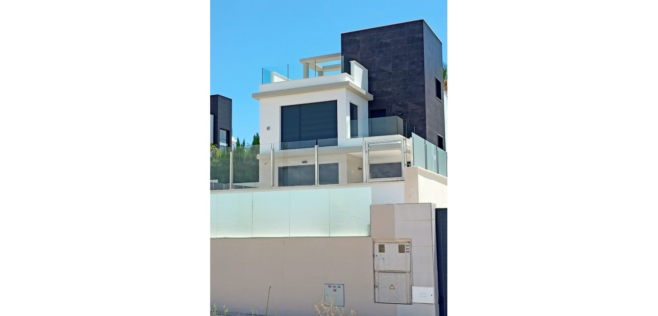 Sale - Modelo Silvia -
Orihuela Costa - Dehesa de campoamor