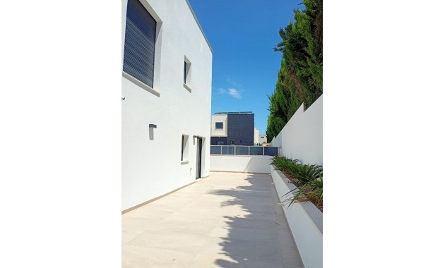 Sale - Modelo Silvia -
Orihuela Costa - Dehesa de campoamor