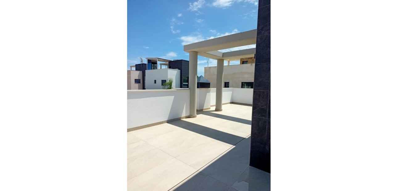 Sale - Modelo Silvia -
Orihuela Costa - Dehesa de campoamor