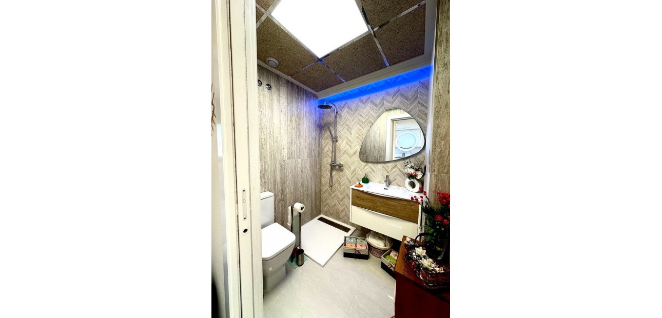 Sale - Bungalow - Balcones de Amay -
Torrevieja - Torrevieja - Los Balcones