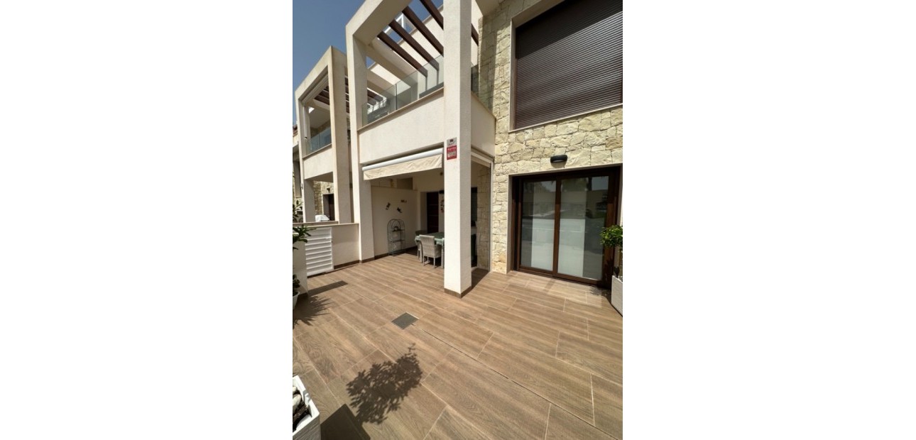 Sale - Bungalow - Balcones de Amay -
Torrevieja - Torrevieja - Los Balcones
