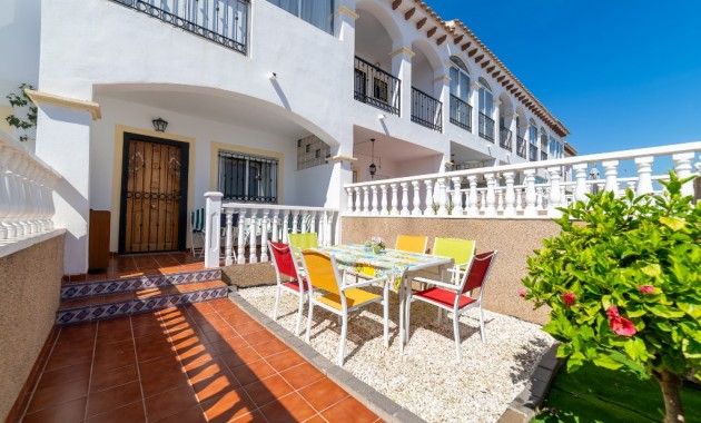Sale - Townhouse -
Punta Prima - La Ciñuelica