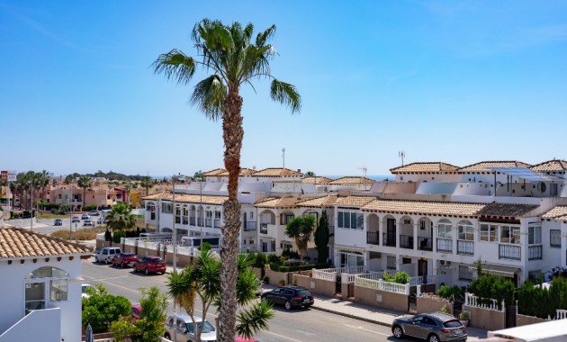 Sale - Townhouse -
Punta Prima - La Ciñuelica