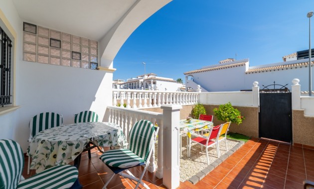 Sale - Townhouse -
Punta Prima - La Ciñuelica
