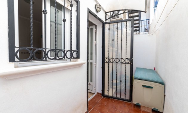 Sale - Townhouse -
Punta Prima - La Ciñuelica