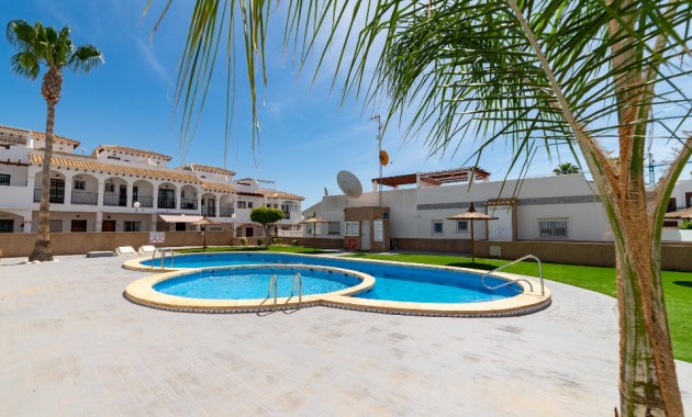 Sale - Townhouse -
Punta Prima - La Ciñuelica