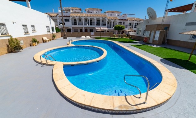 Sale - Townhouse -
Punta Prima - La Ciñuelica