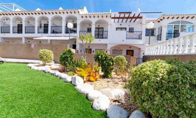 Sale - Townhouse -
Punta Prima - La Ciñuelica