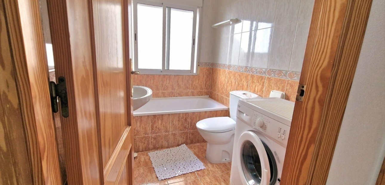 Herverkoop - Penthouse -
Torrevieja - torrevieja