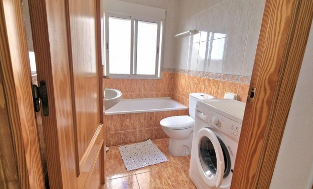 Herverkoop - Penthouse -
Torrevieja - torrevieja