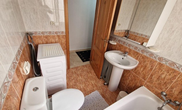 Herverkoop - Penthouse -
Torrevieja - torrevieja