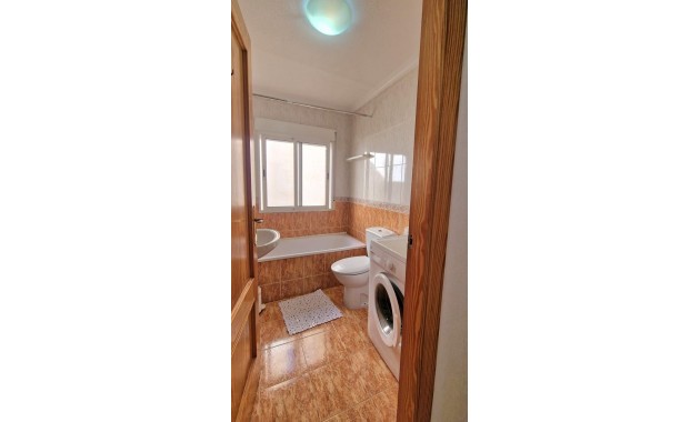 Herverkoop - Penthouse -
Torrevieja - torrevieja