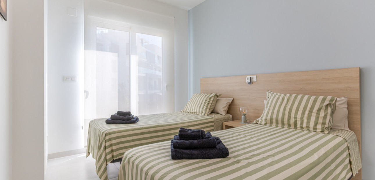 Sale - Apartment flat -
Guardamar del Segura - Urb el raso