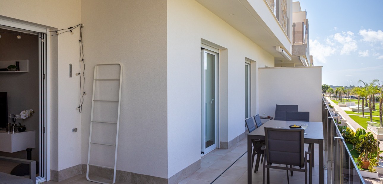 Sale - Apartment flat -
Guardamar del Segura - Urb el raso