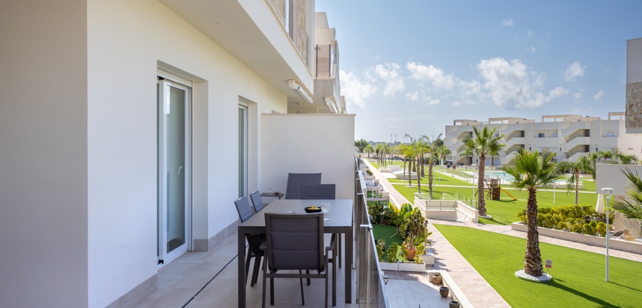Sale - Apartment flat -
Guardamar del Segura - Urb el raso