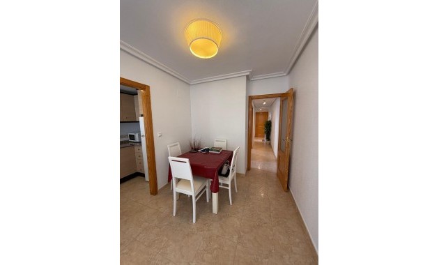 Sale - Apartment / flat -
Torrevieja - Playa del cura