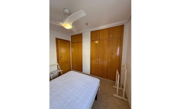 Sale - Apartment / flat -
Torrevieja - Playa del cura