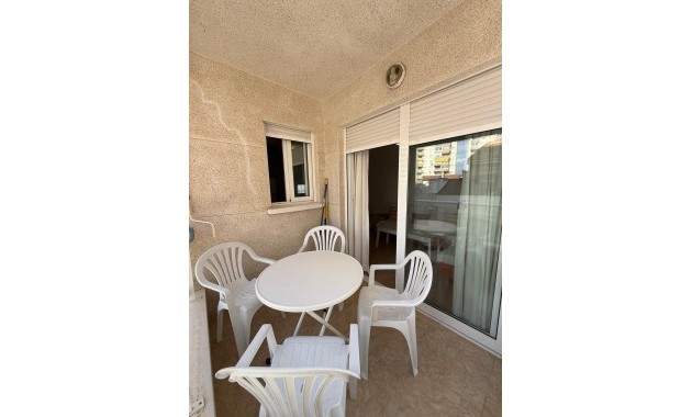Sale - Apartment / flat -
Torrevieja - Playa del cura
