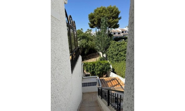 Sale - Apartment / flat -
Cabo Roig - MUY CERCA DE LA PLAYA