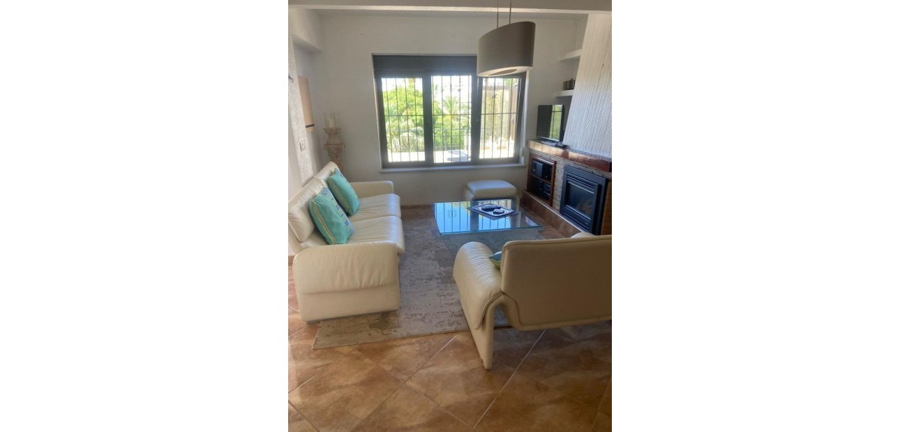 Sale - Apartment / flat -
Cabo Roig - MUY CERCA DE LA PLAYA
