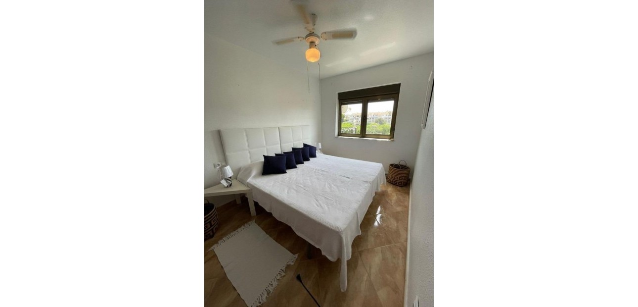 Sale - Apartment / flat -
Cabo Roig - MUY CERCA DE LA PLAYA