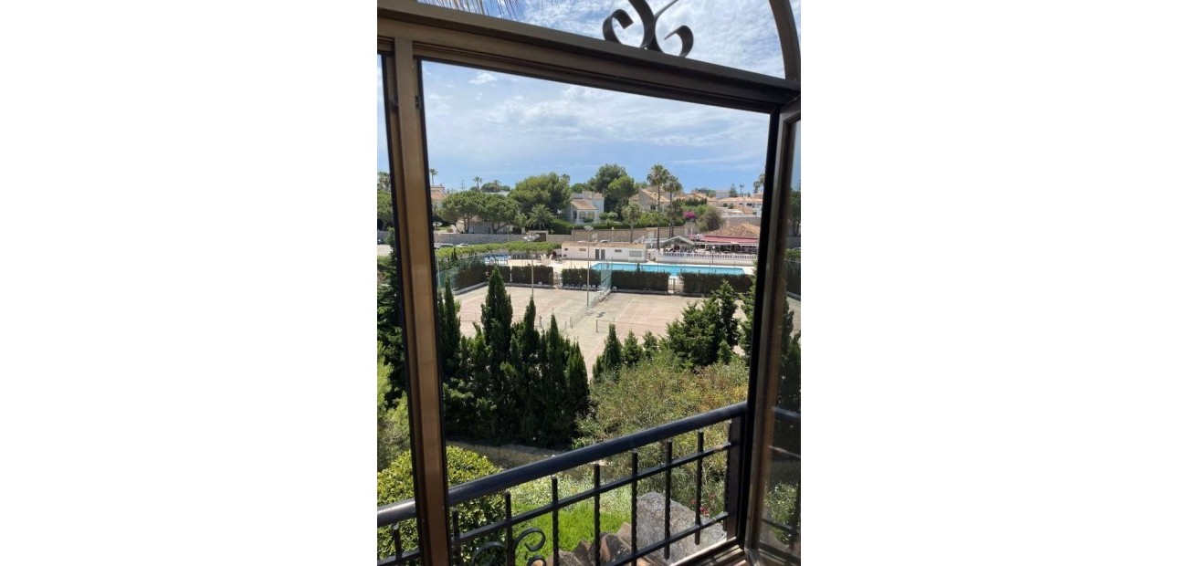 Sale - Apartment / flat -
Cabo Roig - MUY CERCA DE LA PLAYA