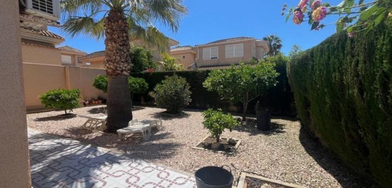 Sale - House -
Orihuela Costa - Rocio del Mar