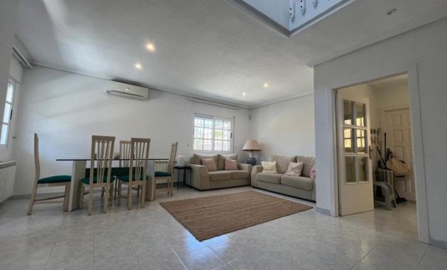 Sale - House -
Orihuela Costa - Rocio del Mar