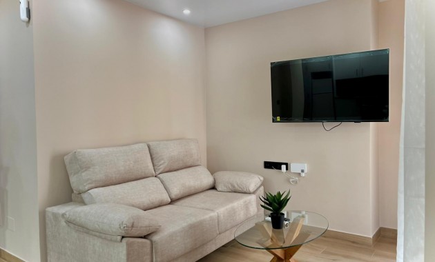 Sale - Apartment / flat -
Torrevieja - Parque las naciones