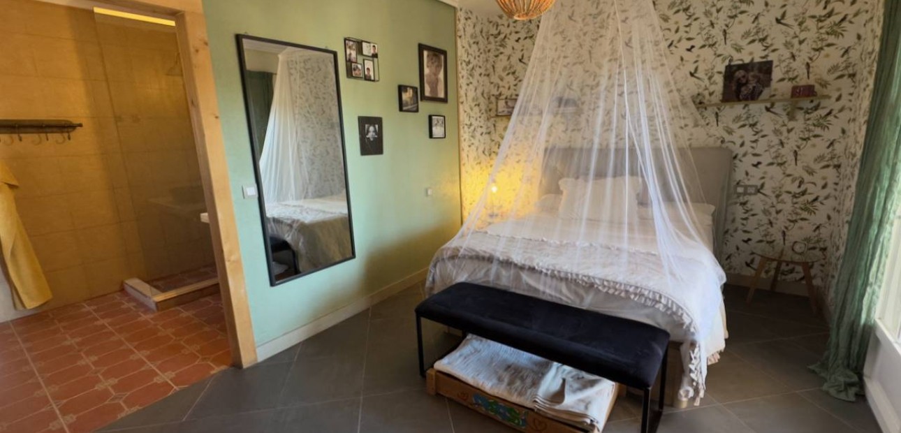 Venta - Finca / Country Property -
Catral