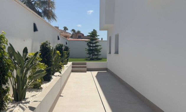 New Build - Villa -
Ciudad Quesada