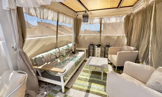 Venta - Villa -
Ciudad Quesada