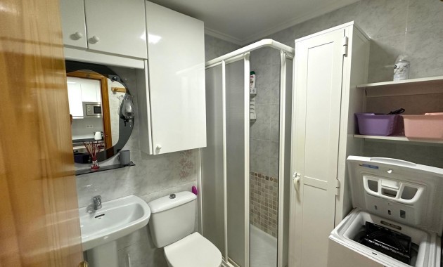 Herverkoop - Appartement / flat -
Torrevieja - Acequion