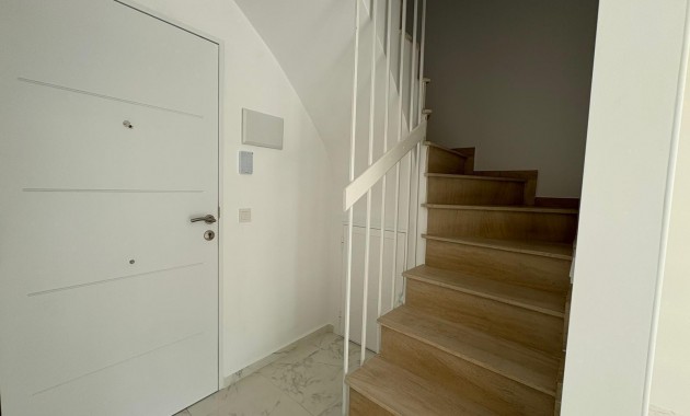 Sale - Terraced house -
Torrevieja - torrevieja