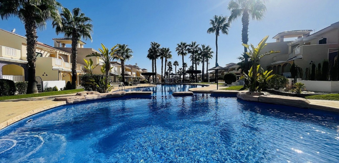 Herverkoop - Appartement / flat -
Ciudad Quesada - Doña Pepa