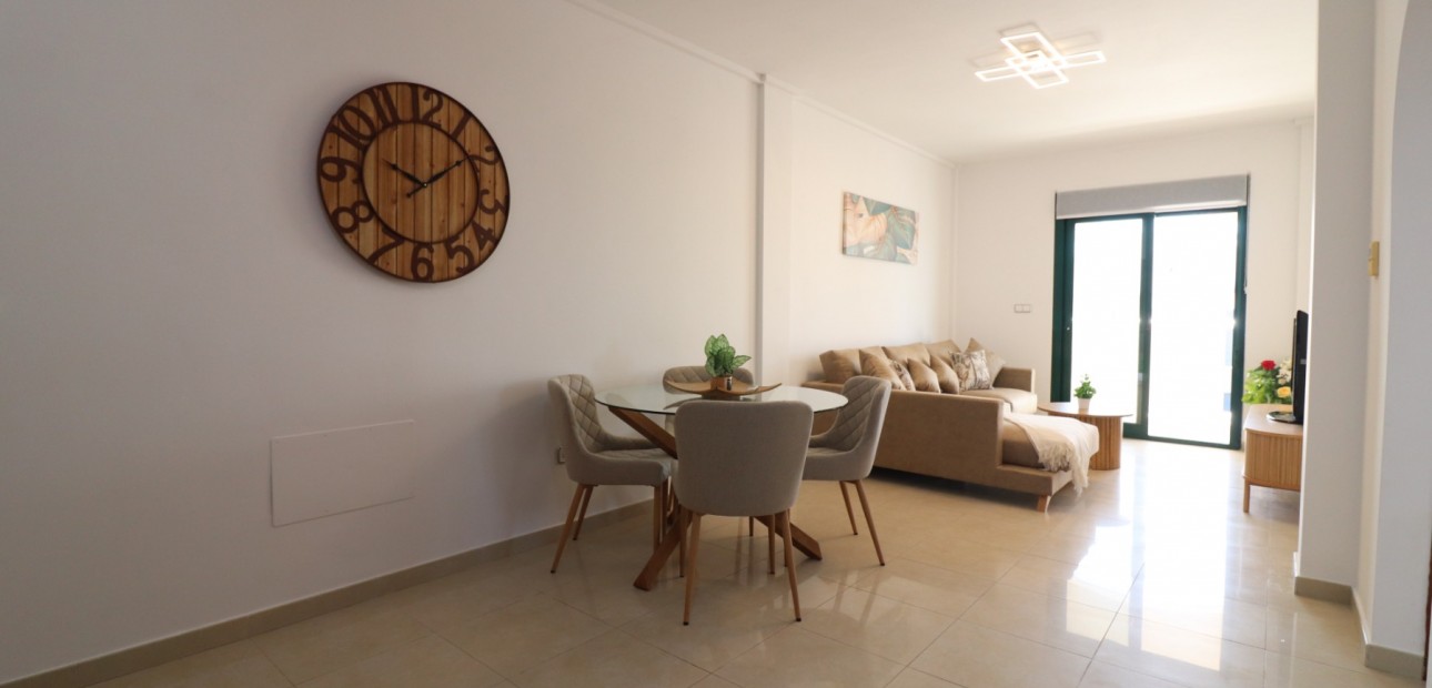 Herverkoop - Appartement / flat -
Ciudad Quesada - Doña Pepa