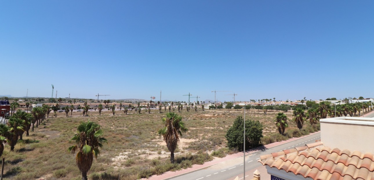 Herverkoop - Appartement / flat -
Ciudad Quesada - Doña Pepa