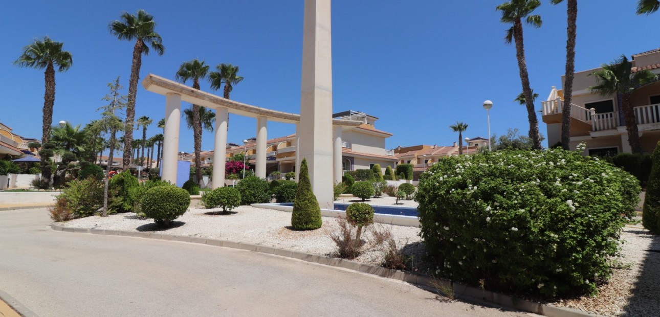Herverkoop - Appartement / flat -
Ciudad Quesada - Doña Pepa