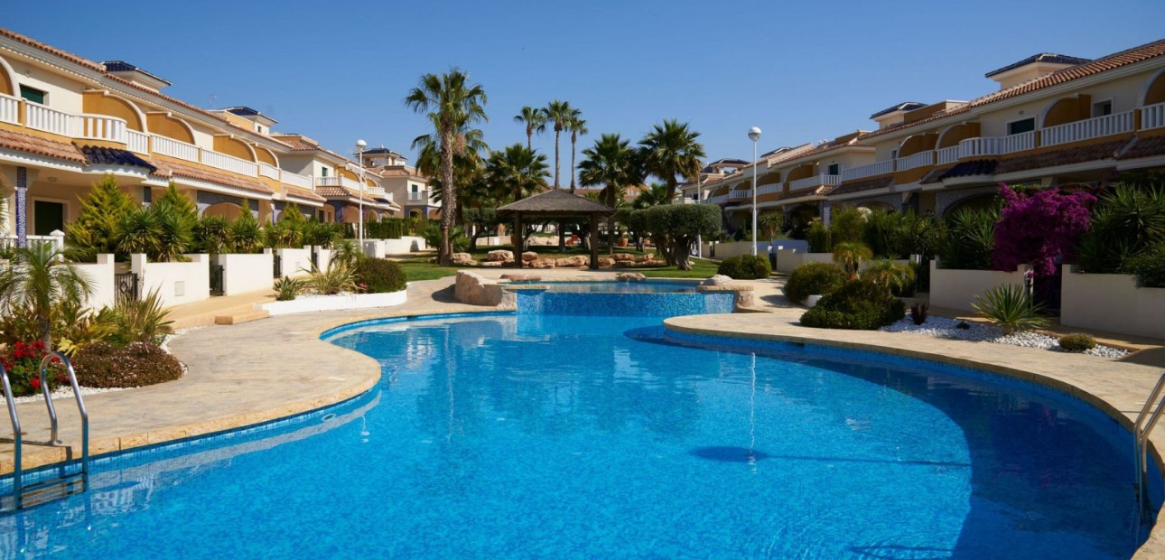Herverkoop - Appartement / flat -
Ciudad Quesada - Doña Pepa